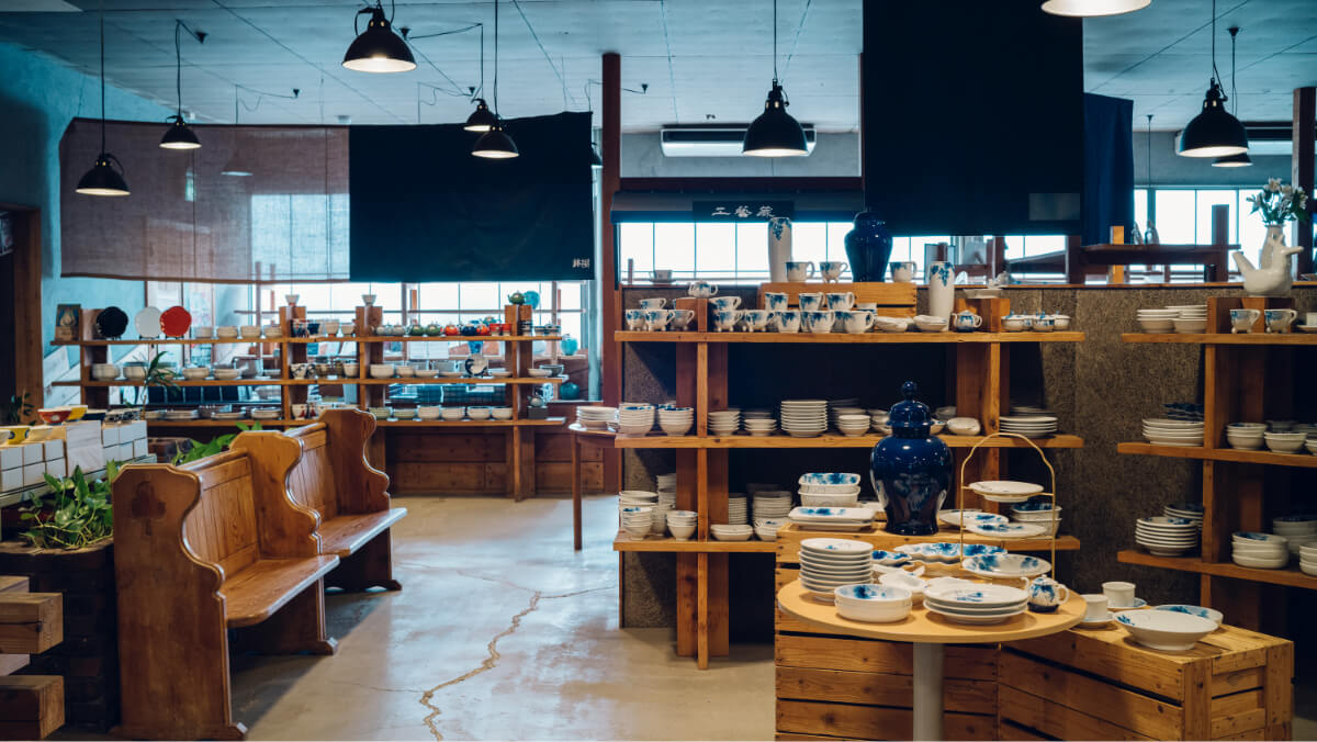 パンフレット画像03