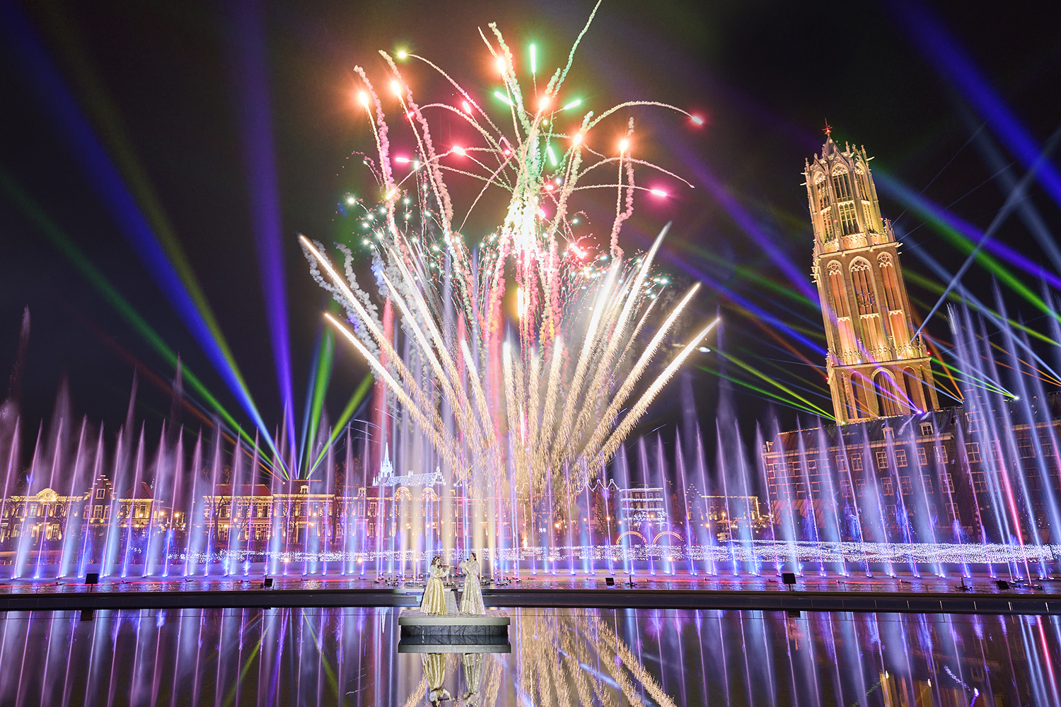 パンフレット画像02